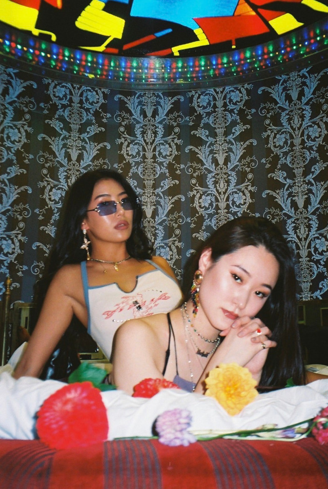 明確な世界観と艶めかしさを放ち、近年の国内ヒップホップ文化が生んだ